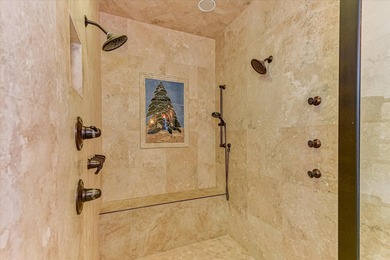 A rare opportunity to own a turnkey 30-acre multi-discipline - photo 14