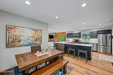 Turnkey and fully furnished, this beautifully updated 4-bedroom - photo 18
