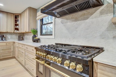 SELLER FINANCING AVAILABLE!! 3 Blocks from the beach in a Full - photo 20