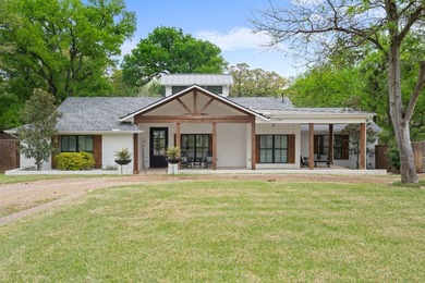 $75k PRICE IMPROVEMENT on this lakeside luxury home in - photo 2