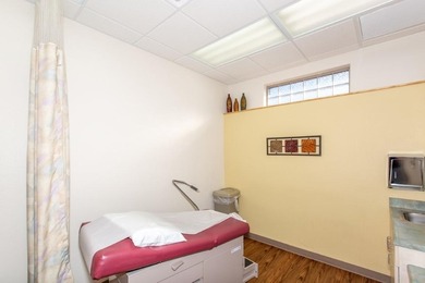 Single-Tenant NNN Investment Opportunity offered at $1,600,000 - photo 27