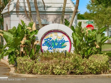 ~ BRAND NEW METAL ROOF ~ Welcome to Bermuda Walk! This charming - photo 27