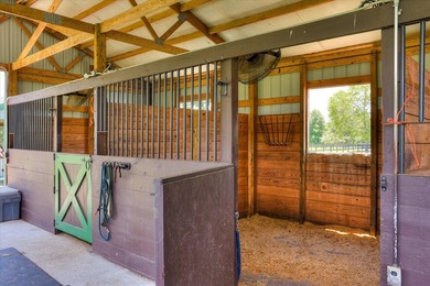 A rare opportunity to own a turnkey 30-acre multi-discipline - photo 31