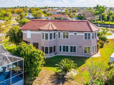 One or more photo(s) has been virtually staged. Rare 5BR/4BA, 3 - photo 6
