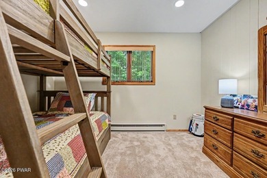 Turnkey and fully furnished, this beautifully updated 4-bedroom - photo 36