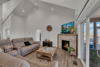 Classy, luxurious comfort with panoramic views of Dale Hollow - photo 36