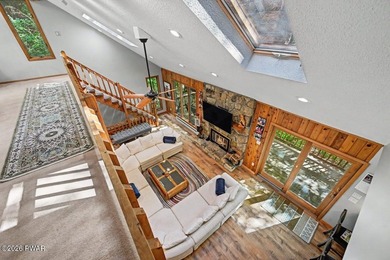 Turnkey and fully furnished, this beautifully updated 4-bedroom - photo 41