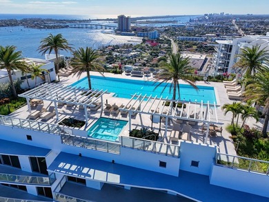 Welcome to Nautilus 220, where brand-new waterfront luxury meets - photo 44