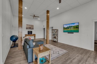 Classy, luxurious comfort with panoramic views of Dale Hollow - photo 48