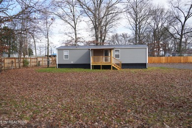 Douglas Lake Home For Sale in Dandridge Tennessee