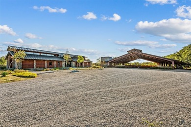Premier Equestrian Living on nearly 50 acres of beautiful North - photo 3