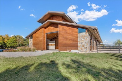 Premier Equestrian Living on nearly 50 acres of beautiful North - photo 4