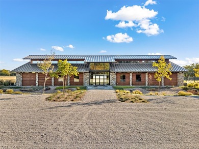 Premier Equestrian Living on nearly 50 acres of beautiful North - photo 6