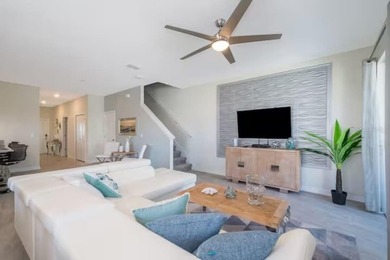 Welcome to resort-style living in the highly sought-after Storey - photo 4