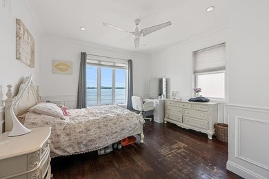 Welcome to 296 Edgewater Street, an extraordinary luxury - photo 17