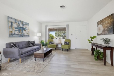 Welcome to this 3-bedroom, 2-bath home with a versatile and - photo 8