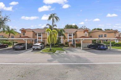 Lake Condo For Sale in Boynton Beach, Florida