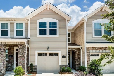 Lake Townhome/Townhouse For Sale in Charlotte, North Carolina