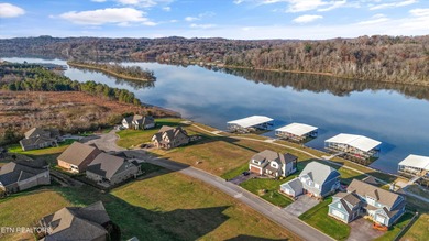 Watts Bar Lake Lot Sale Pending in Loudon Tennessee