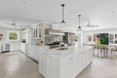 Set in the heart of Southampton Village, this award-winning - photo 6