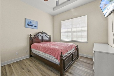 Welcome to this beautiful Port St. Lucie 4 bedrooms and 2 - photo 20