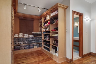 Welcome Home to your Move In Ready Expanded Cape in Massapequa - photo 22