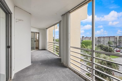 HURRY! THIS UPDATED, BRIGHT, CORNER CONDO IS PRICED BELOW MARKET - photo 22