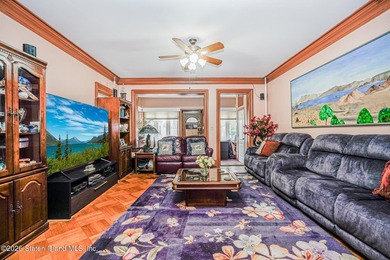 Quiet block, brick home, brand new roof, and a private driveway - photo 22