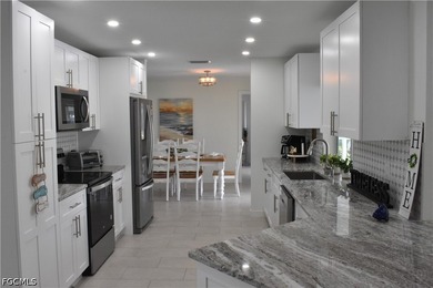 POOL HOME - SOUTHERN EXPOSURE - NO FLOOD INSURANCE REQUIRED - - photo 8