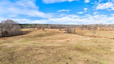 Welcome to Quailwood Ranch, a premier working cattle farm and - photo 42