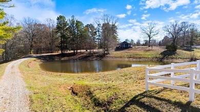 Welcome to Quailwood Ranch, a premier working cattle farm and - photo 49