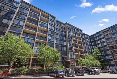 Hudson River Condo For Sale in North Bergen New Jersey