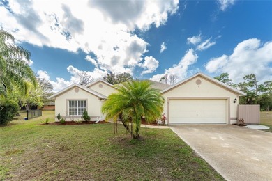 Motivated Seller!! Welcome home to this beautifully maintained - photo 2