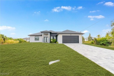 Lehigh Acres Area Home For Sale in Lehigh Acres Florida