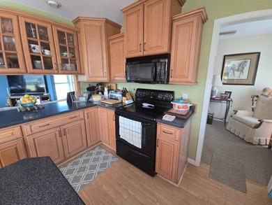 This well maintained home and horse farm has everything one - photo 15