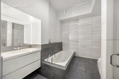 Authentic Loft Living in the Heart of Flatiron Experience - photo 17