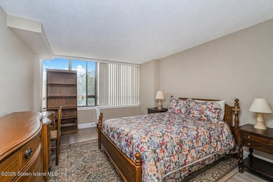 One of the only units in Sunrise Towers with a private terrace - photo 19