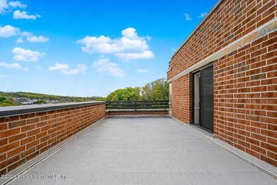 One of the only units in Sunrise Towers with a private terrace - photo 24
