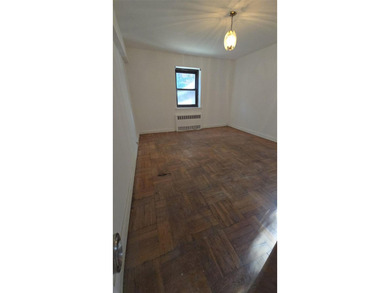 Spacious One Bedroom. Needs make over with great opportunity to - photo 6