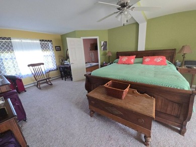This well maintained home and horse farm has everything one - photo 31