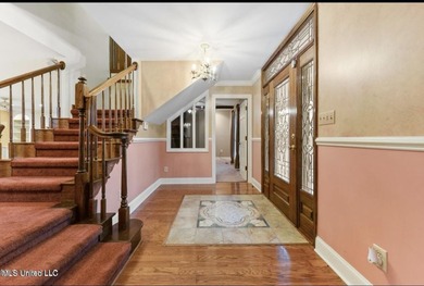 Beautiful Amazing home in Gautier. It has a NEW ROOF and New AC - photo 6
