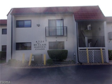 Single bedroom, one shower Condominium, this first-floor unit in - photo 1