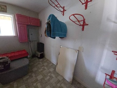 This well maintained home and horse farm has everything one - photo 51