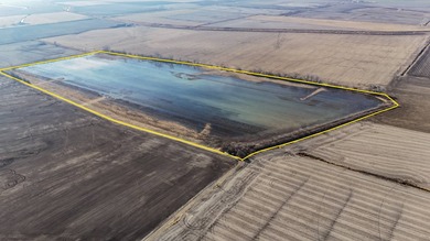 (private lake, pond, coastal) Home For Sale in Craig Missouri