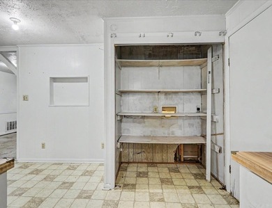 Unlock the potential of this 1,843 sq. ft. home located at 211 - photo 7