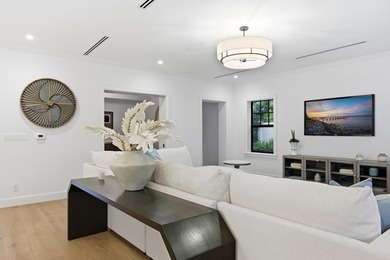 Step into SoSo's most captivating reimagined jewel. This 1926 - photo 15