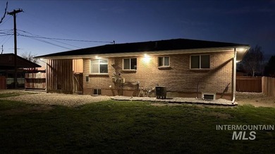 Located in an established low traffic area of Rupert, close to - photo 19