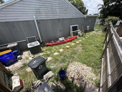 Rare opportunity to own a single-family home with a beautiful - photo 30