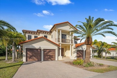 Lake Home For Sale in Cutler Bay, Florida