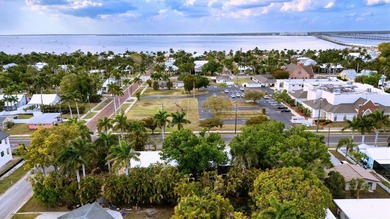 Coastal Charm Meets Historic Soul: Your Punta Gorda Sanctuary - photo 2